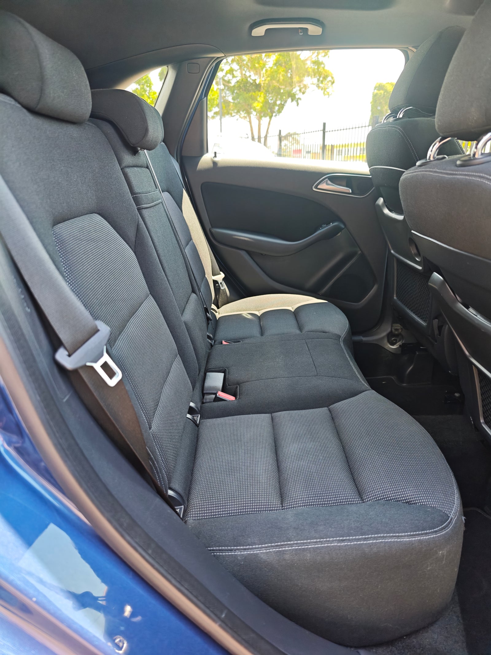 2013 Mercedes-Benz B180