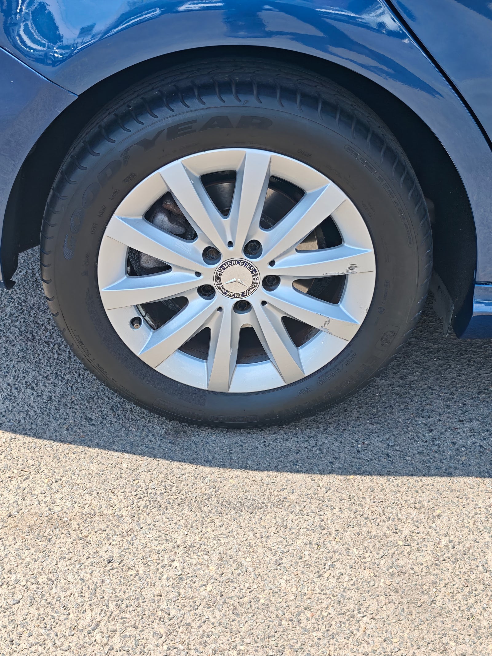 2013 Mercedes-Benz B180