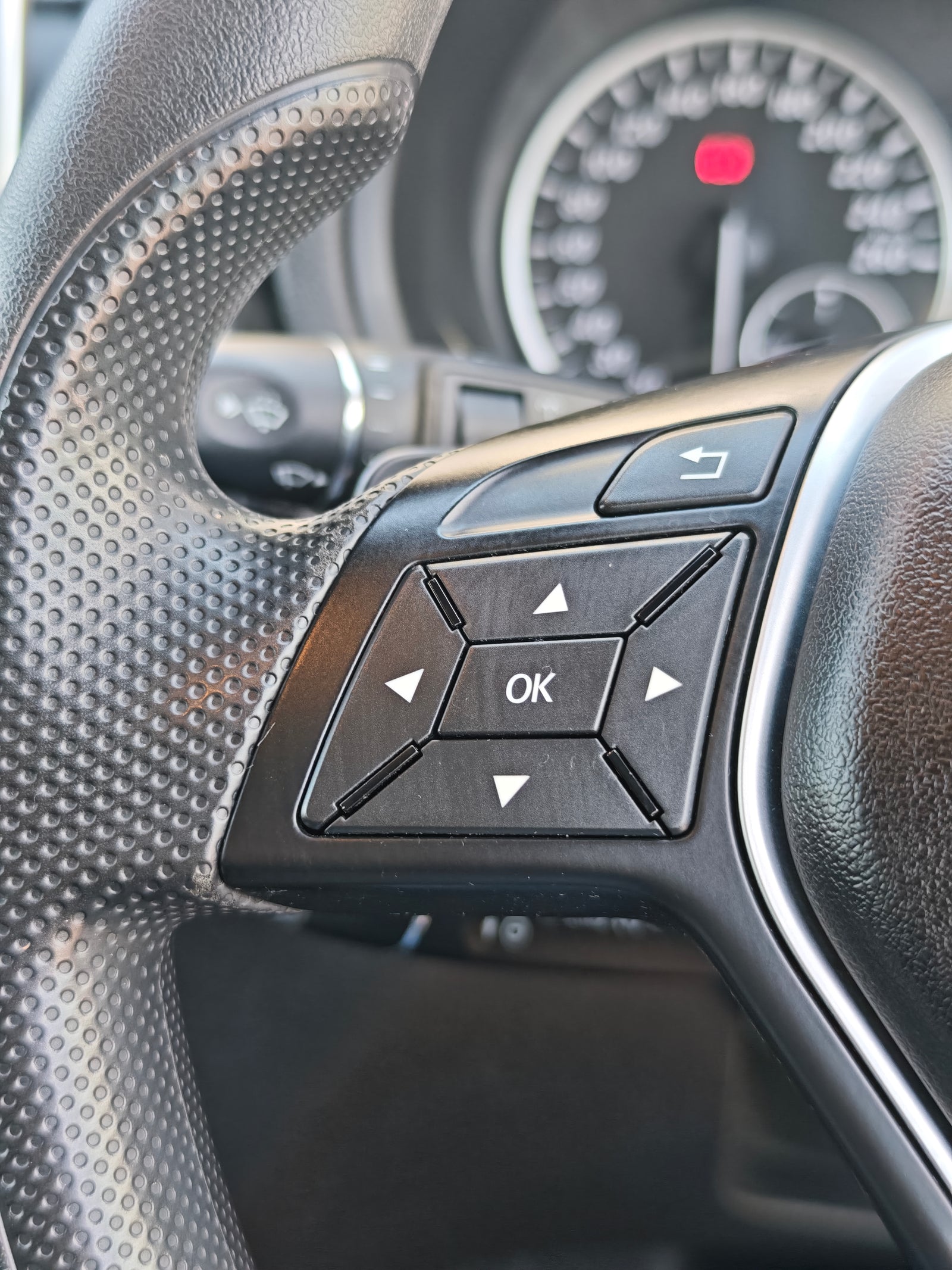 2013 Mercedes-Benz B180