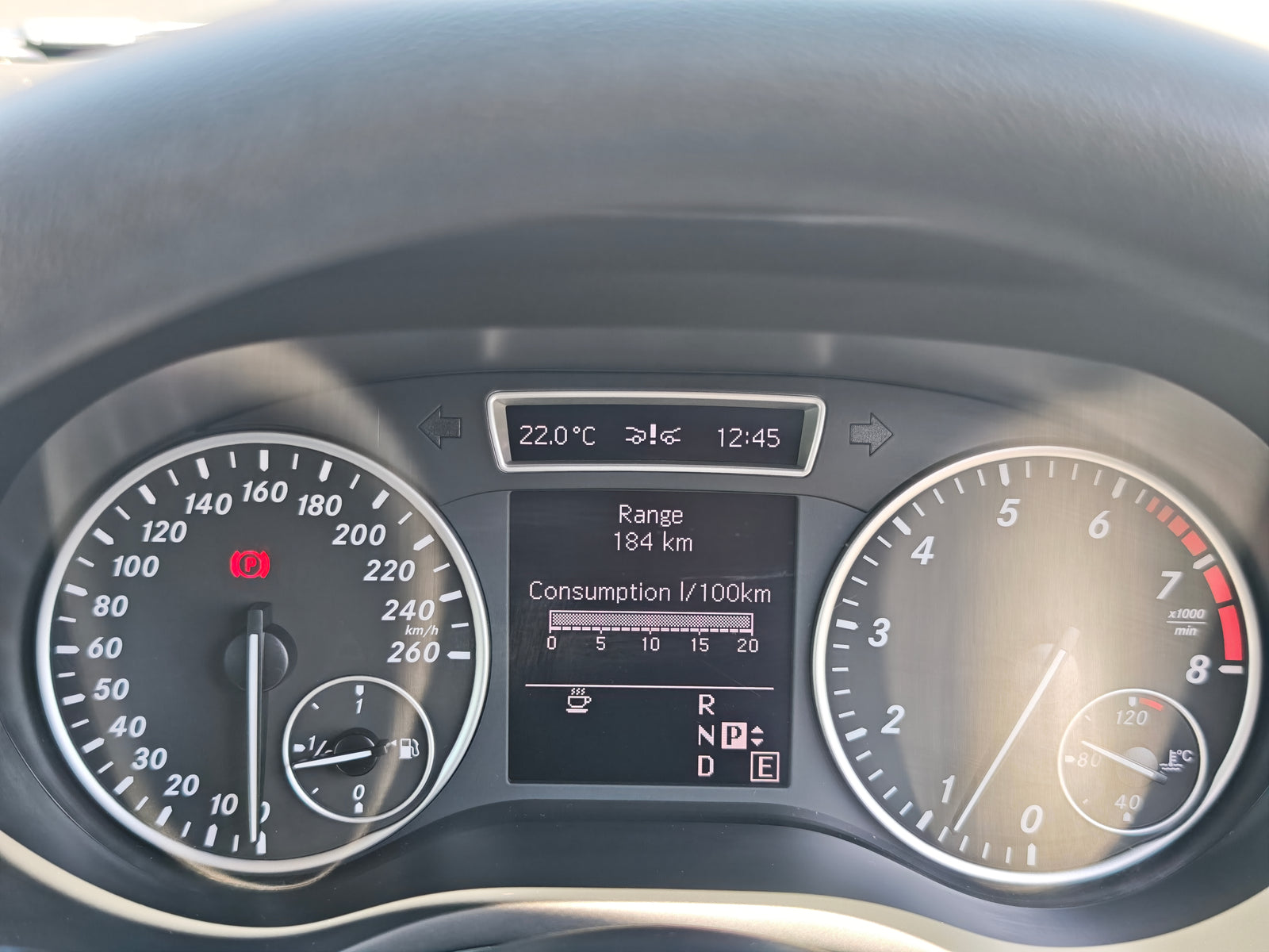 2013 Mercedes-Benz B180