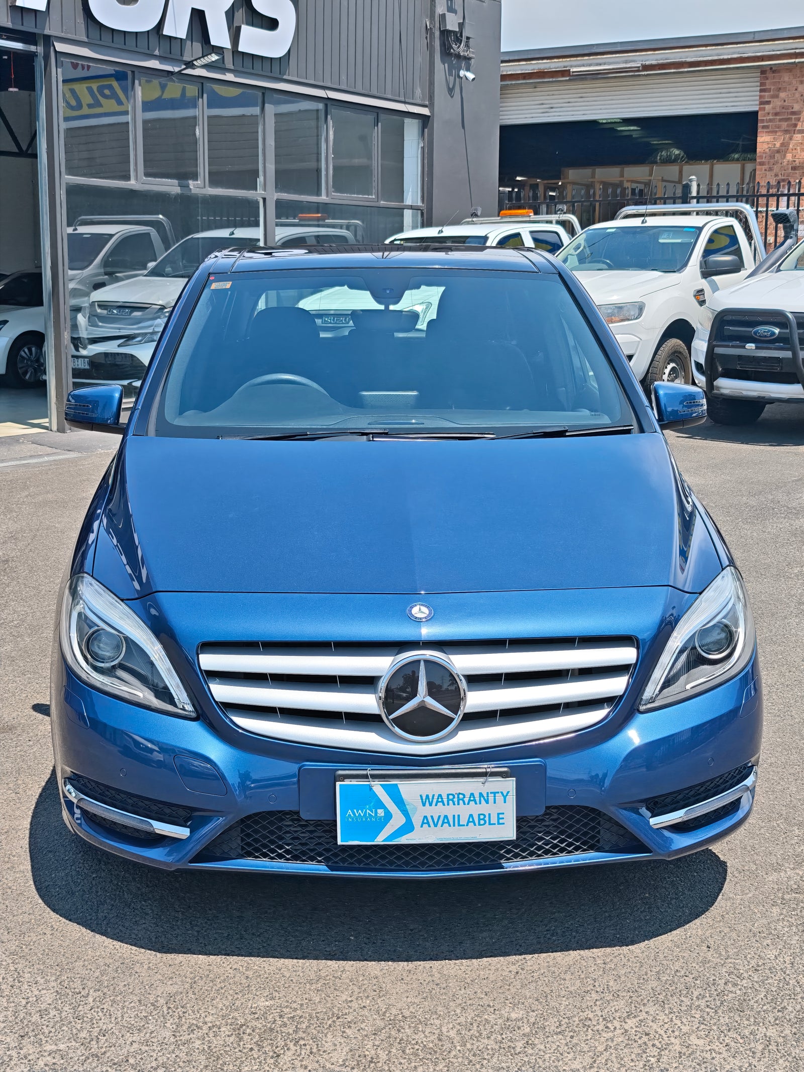 2013 Mercedes-Benz B180