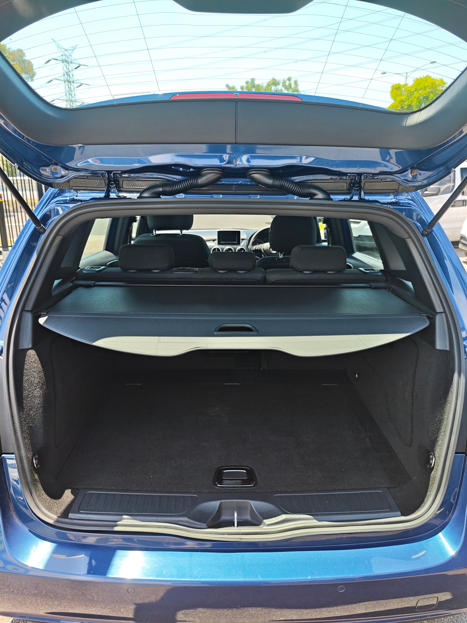 2013 Mercedes-Benz B180